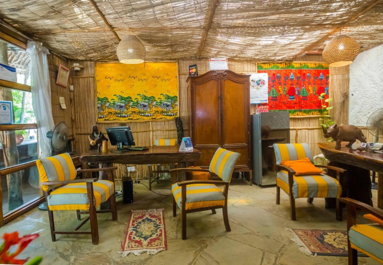 Ziwa Beach Resort Bamburi Eksteriør billede
