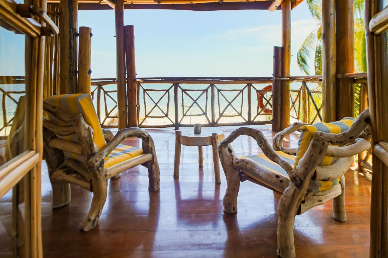 Ziwa Beach Resort Bamburi Eksteriør billede