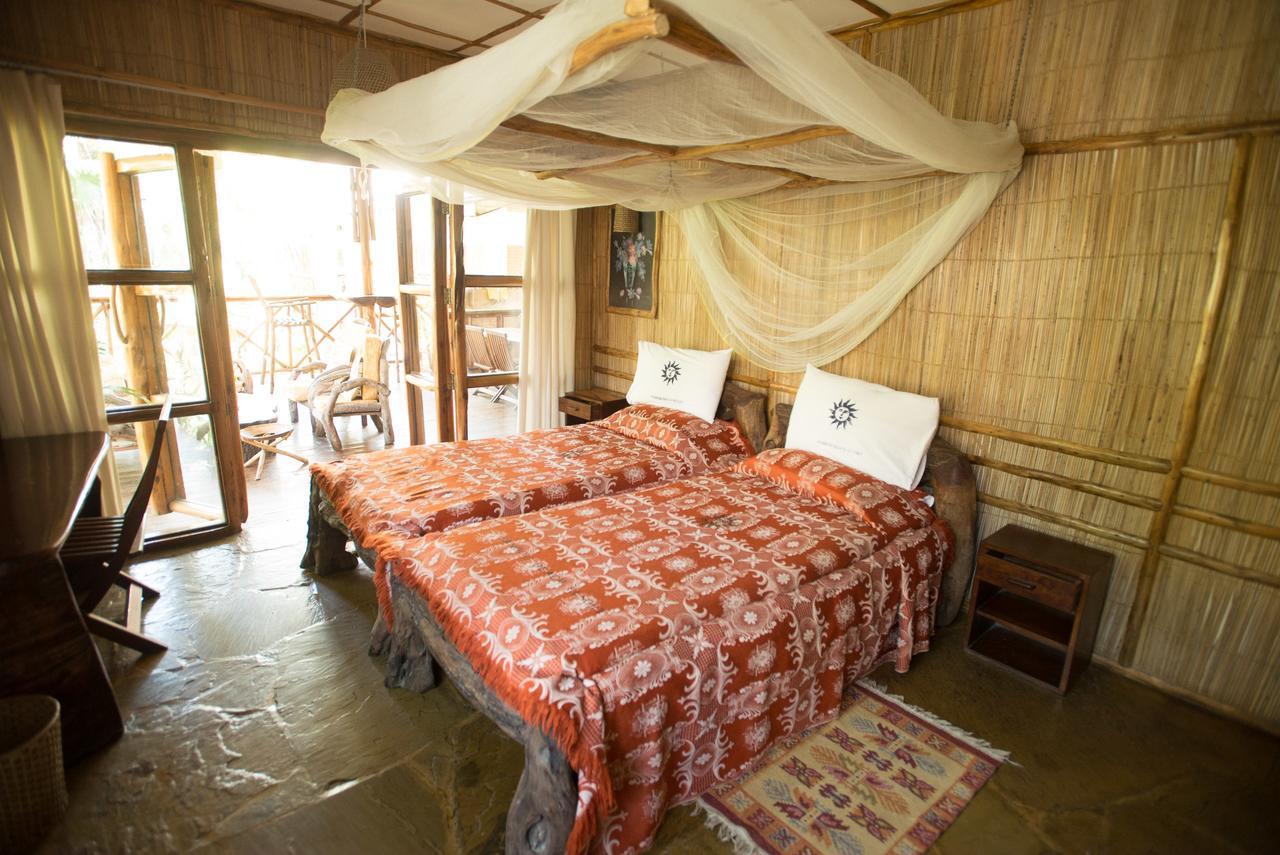 Ziwa Beach Resort Bamburi Eksteriør billede
